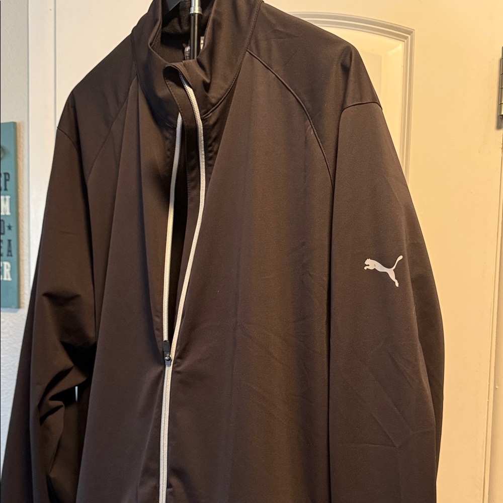 Puma Men's Black and White Windbreaker Jacket - Picture 2 of 5